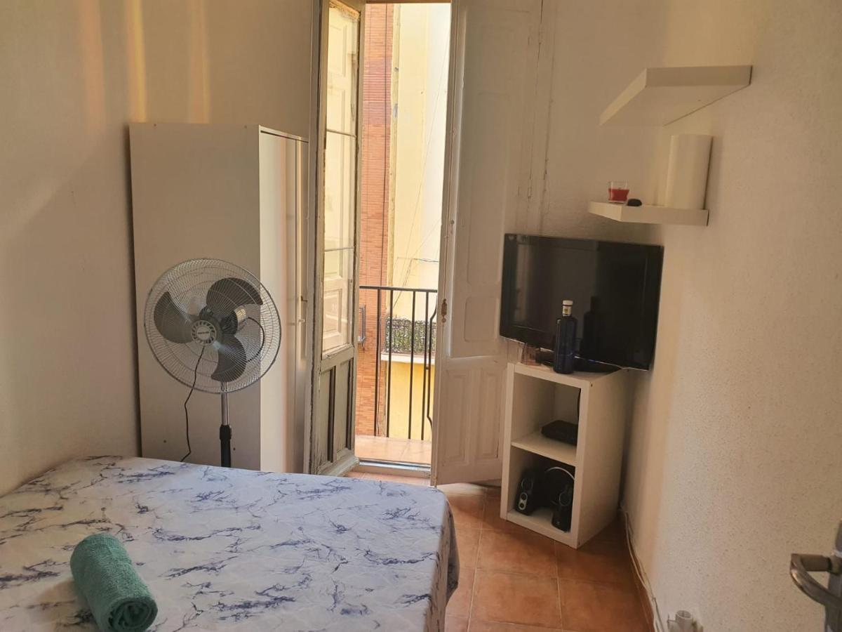 Parque El Retiro Madrid Appartement Buitenkant foto